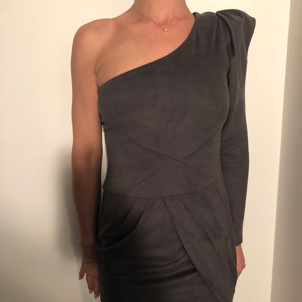 1 -shoulder BEBExKardashian grey suede dress